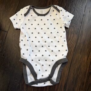 Amazon Star Pattern Baby Onesie